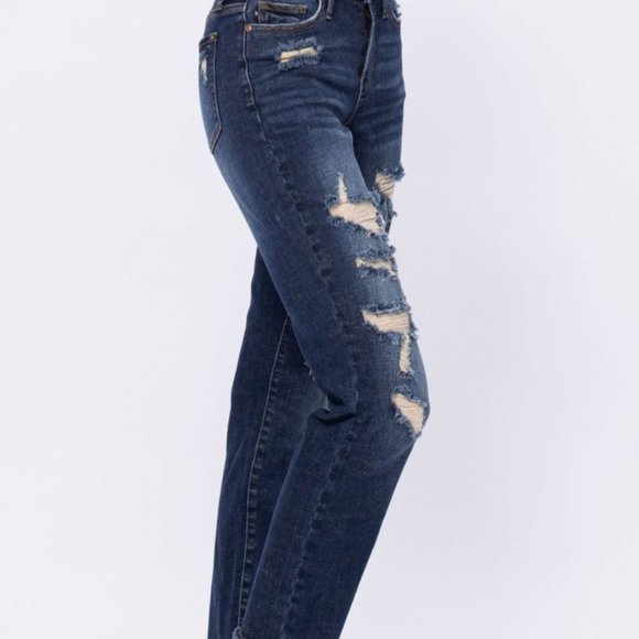 JUDY BLUE JEANS- REG &PLUS! Don't be hatin' on my Boyfriend Jeans! - Picture 5 of 8